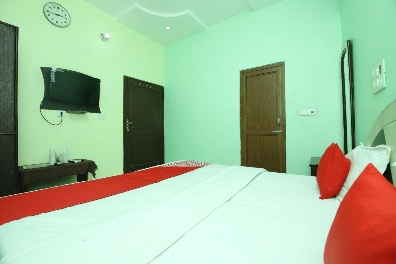 Hotel Deep Palace Jind Exteriér fotografie