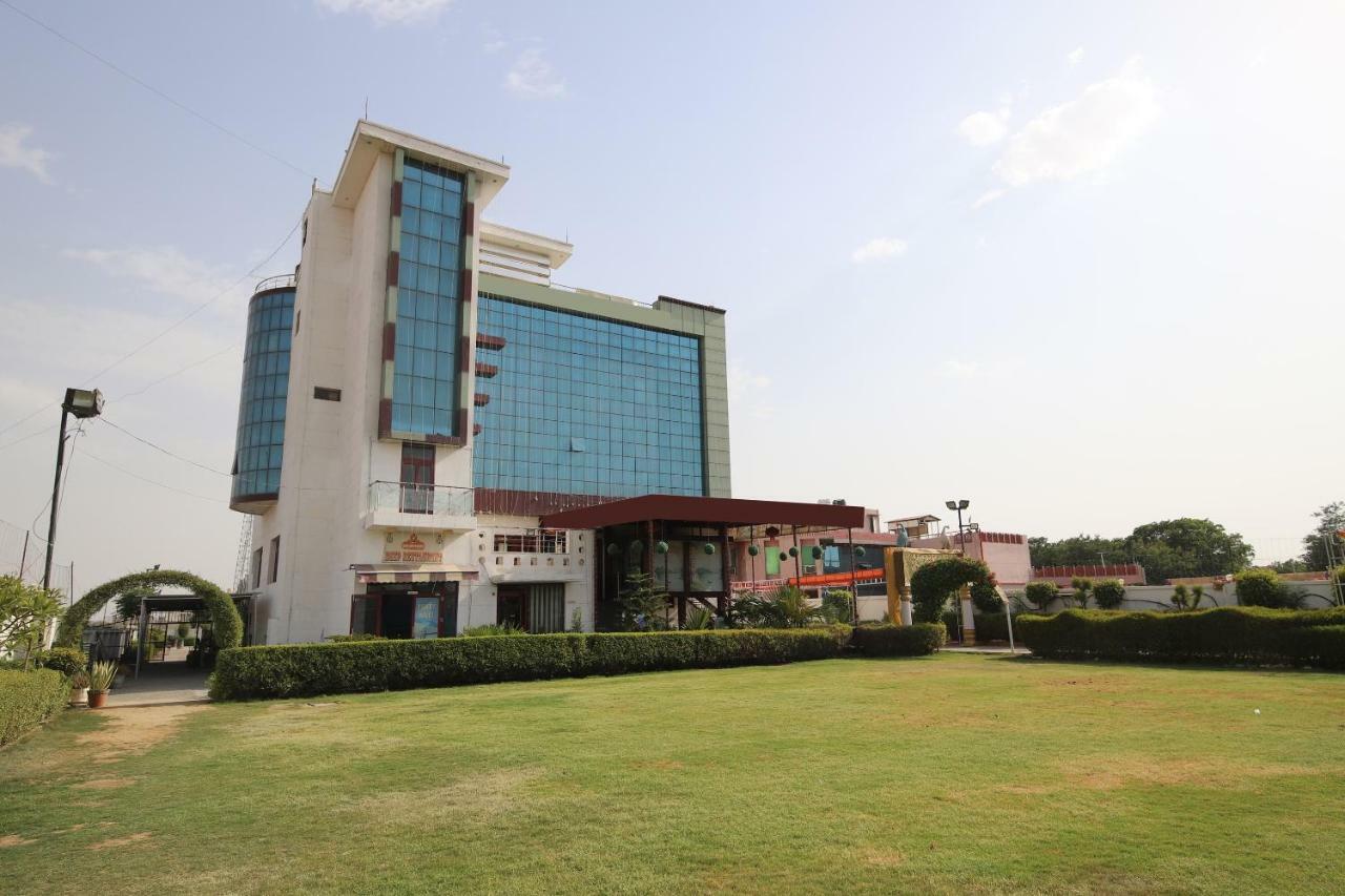 Hotel Deep Palace Jind Exteriér fotografie