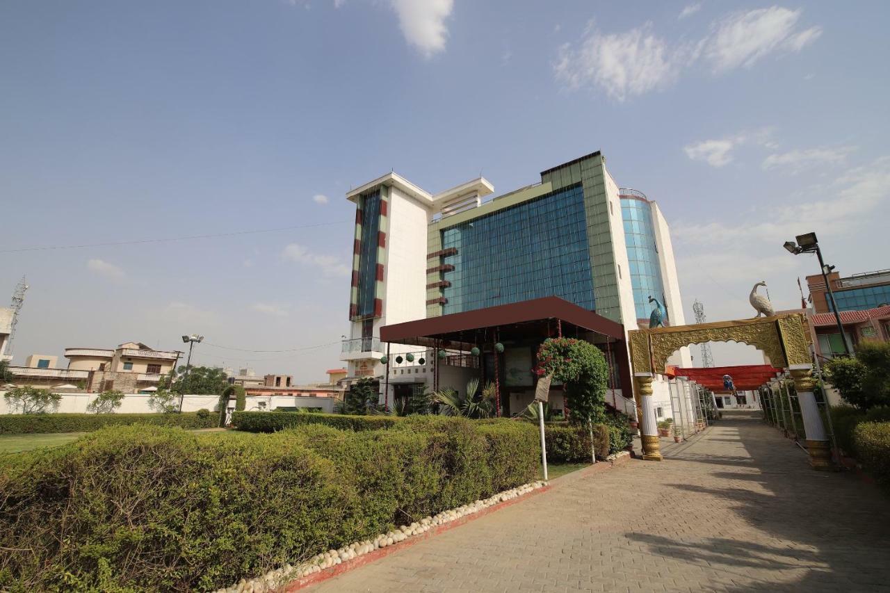 Hotel Deep Palace Jind Exteriér fotografie