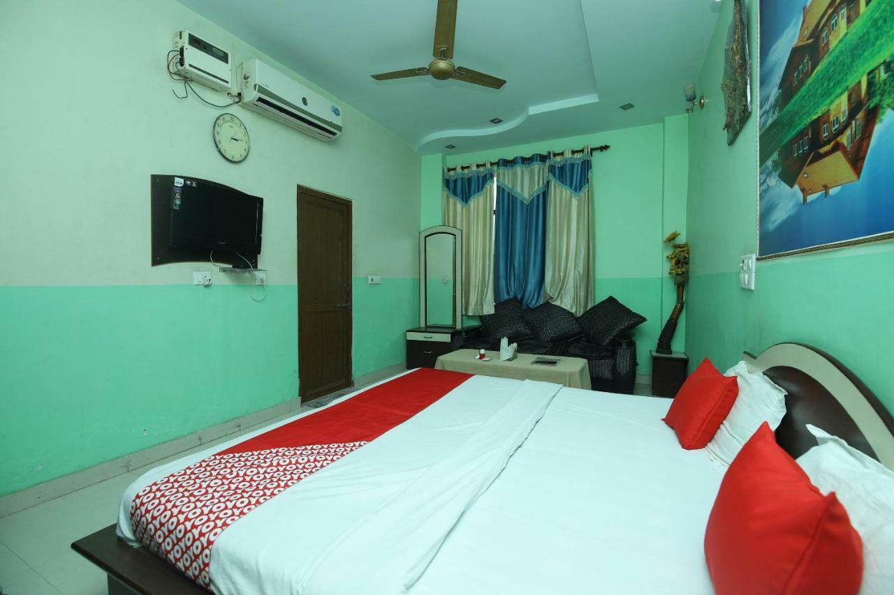 Hotel Deep Palace Jind Exteriér fotografie
